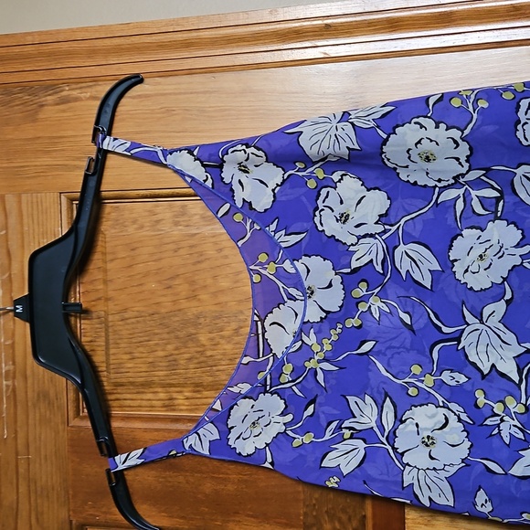 CAbi Vivid Violet Floral Cami Top With Adjustsble Straps - Picture 4 of 9